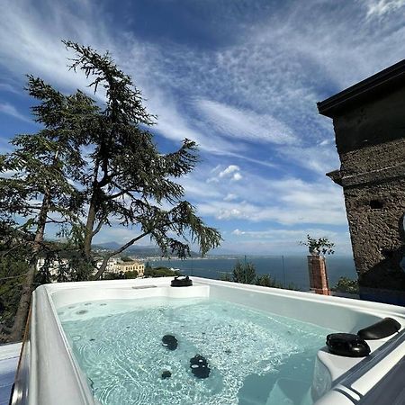 Il Melograno In Costa D'Amalfi - Romantic Experience Vietri sul Mare Room photo