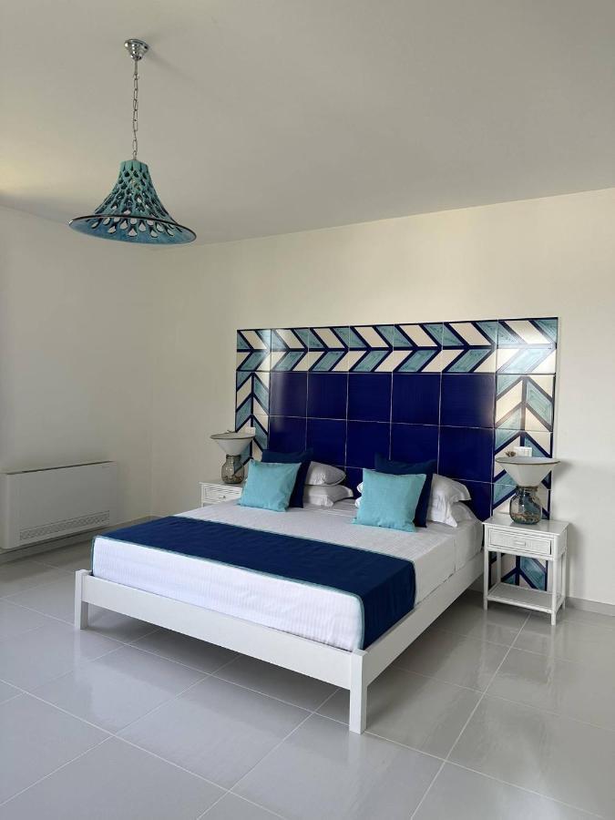 Il Melograno In Costa D'Amalfi - Romantic Experience Vietri sul Mare Room photo