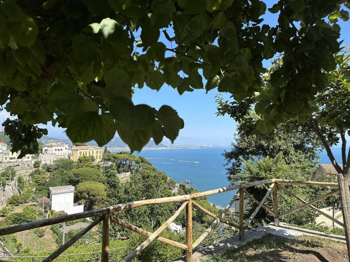 Il Melograno In Costa D'Amalfi - Romantic Experience Vietri sul Mare Exterior photo